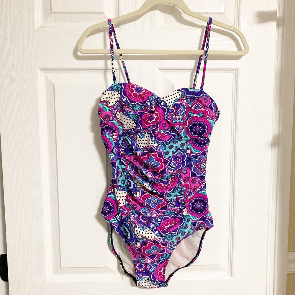 Assets by Sara Blakely Spanx Madison Avenue One Piece Bathing Suit Size M